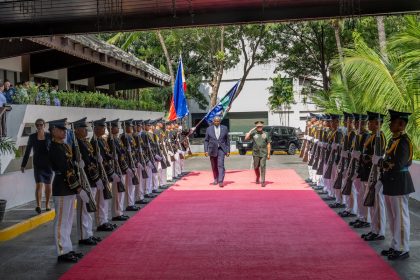 Pentagon chief visits island near South China Sea in sign to Beijing