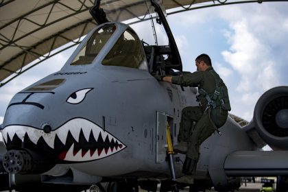 Air Force A-10 will no longer bare teeth overseas with Korea exit