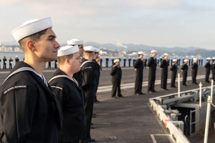 USS George Washington returns to Japan after nearly a decade away