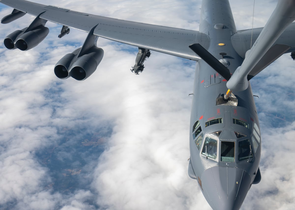 New B-52 engines pass key design review, prepare for altitude tests