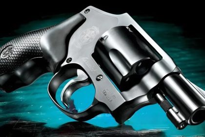 5 Best Snub-Nose Revolvers For 2025 (Is Smith & Wesson Still On Top ?)