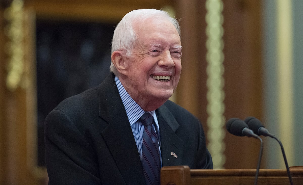 Jimmy Carter, 39th US president and Navy veteran, dies at 100