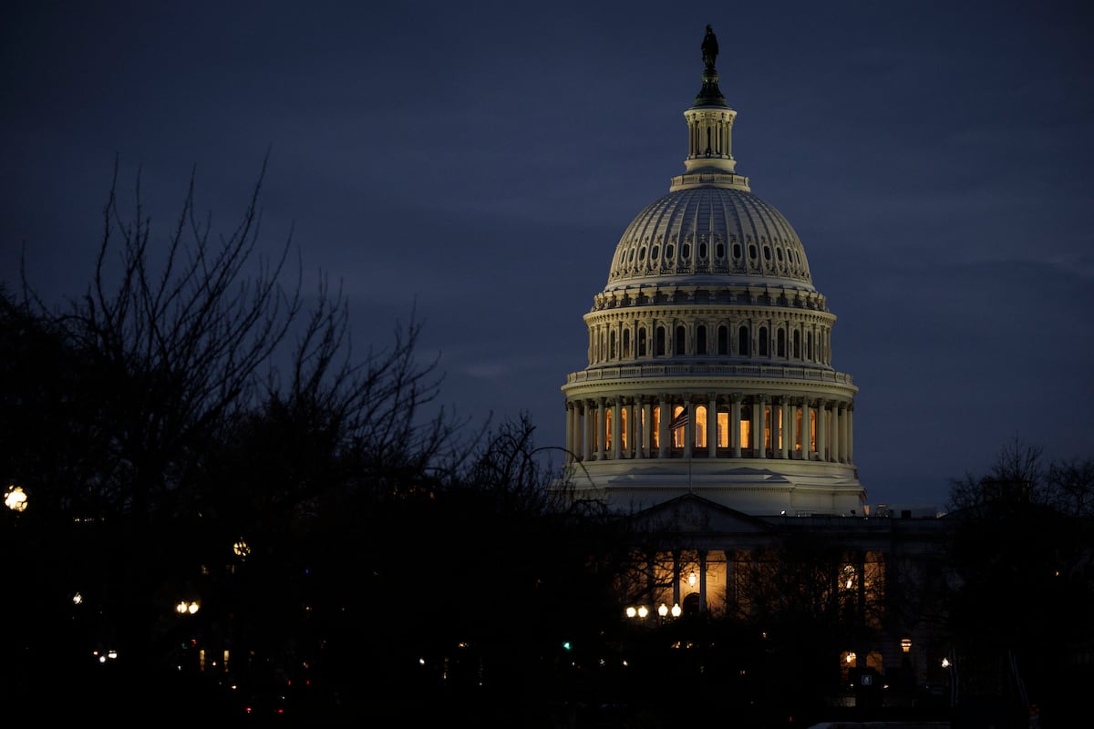 Government funding bill clears Congress, averting a shutdown