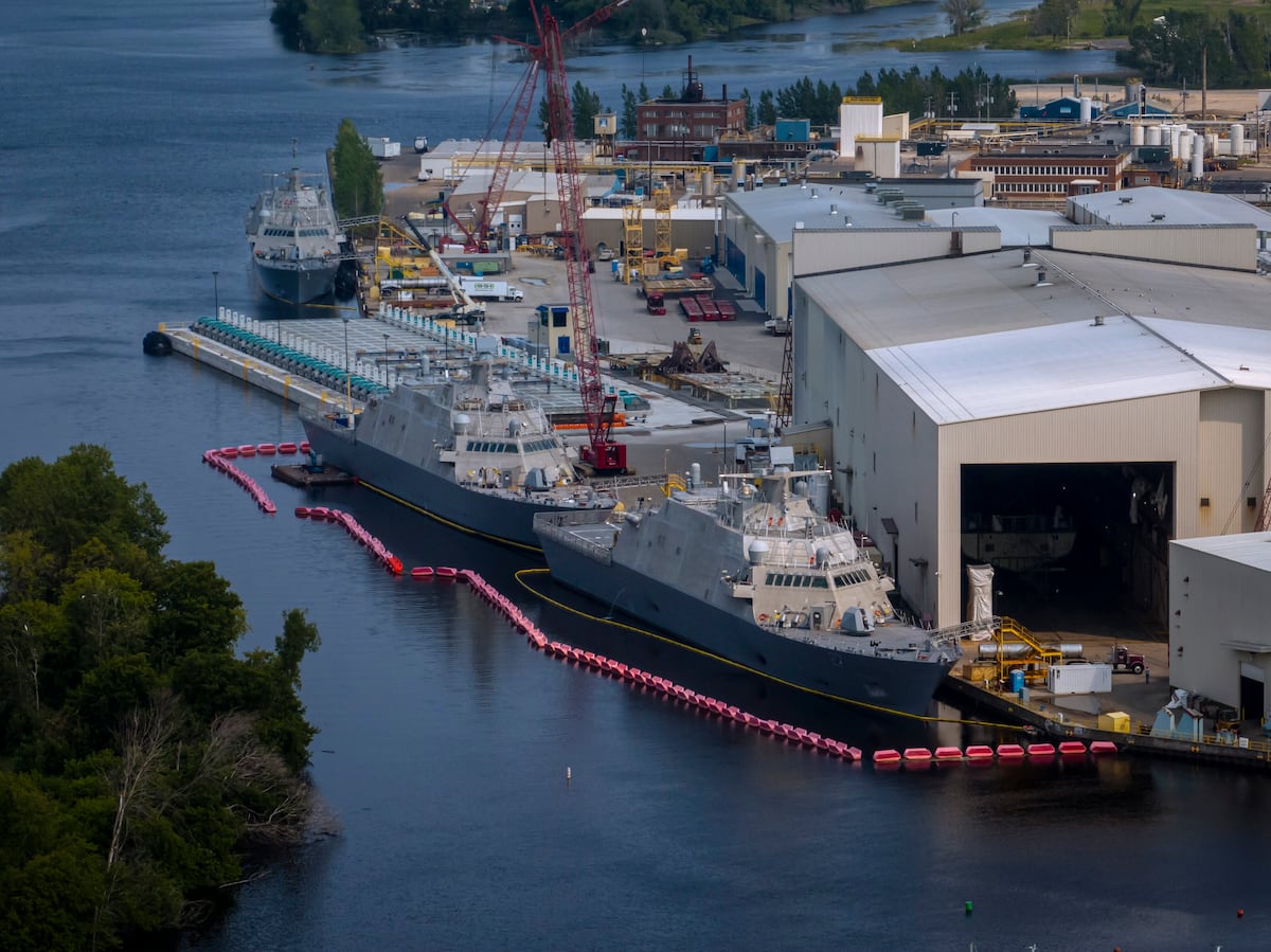 Navy shipbuilding plan would cost  trillion over the next 30 years