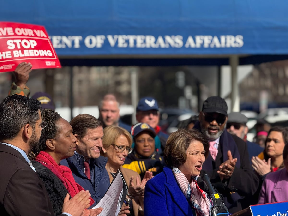 Protestors demand VA oppose Trump efforts to trim federal workforce