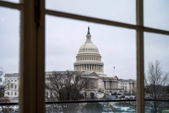 Vet’s Capitol riot pardon covers separate weapons case: Prosecutors