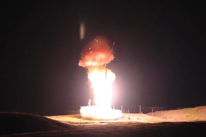 Air Force tests unarmed nuclear missile in pre-dawn video