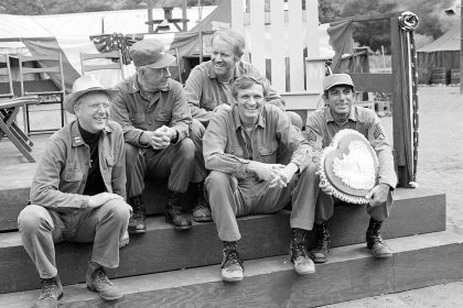 12 TV shows influenced by the Vietnam War