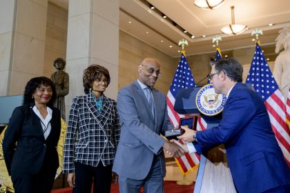 Historic Black female WWII unit receives congressional honor