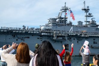 Top Marine’s deployment plans face familiar wrinkle: Inert Navy ships