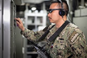 Five Navy ships now outfitted with augmented reality maintenance tech