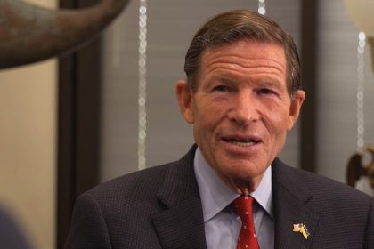Top lawmaker says VA, DOD leaders continue to ignore Hill requests