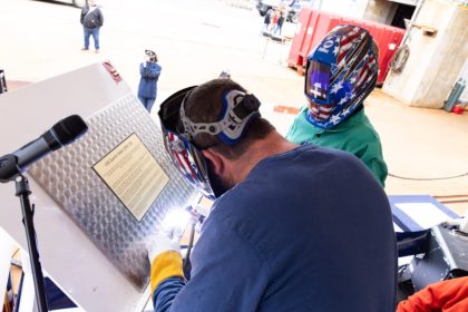Keel laid for guided-missile destroyer USS Quentin Walsh