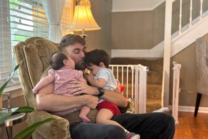 ICE detains Marine Corps veteran’s wife at green card meeting
