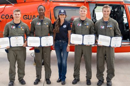 Coast Guard aircrew awarded medals for Texas flood rescues