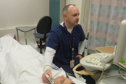 Republican lawmakers take aim at VA bonuses amid staffing cuts