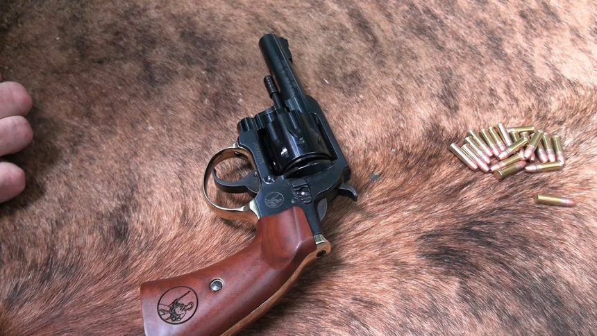 Henry Golden Boy  .22  Revolver