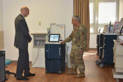 Military medical facilities aim to woo back Medicare-eligible patients Military medical facilities aim to woo back Medicare-eligible patients