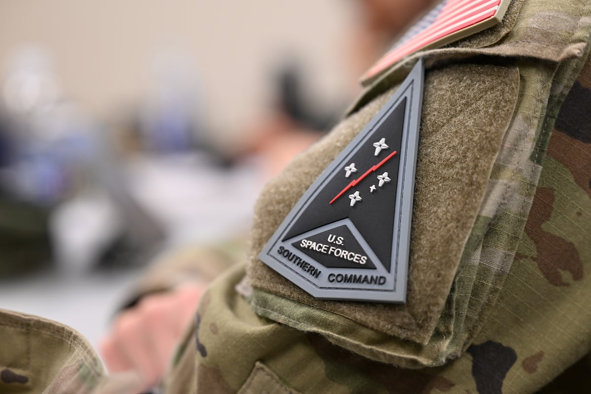 Air Force extends airmen, guardians for 60 days due to shutdown Air Force extends airmen, guardians for 60 days due to shutdown