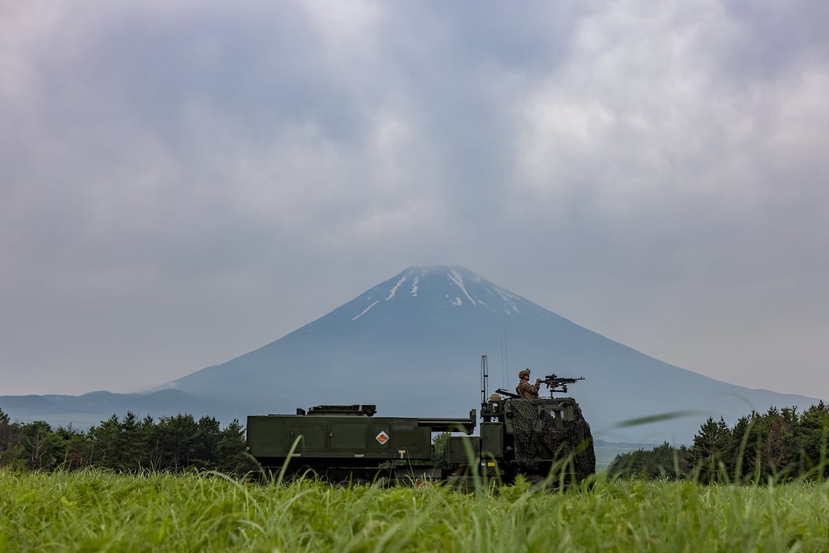 Marines fire HIMARS for first time near Mount Fuji Marines fire HIMARS for first time near Mount Fuji
