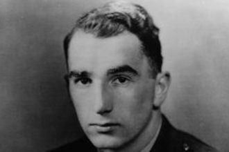 This Korean War aviator was the first helicopter pilot to receive MOH