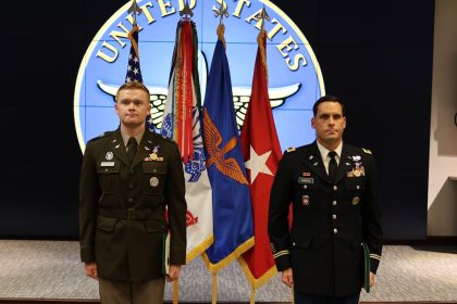 Aviators get Army’s highest non-combat award after deadly collision