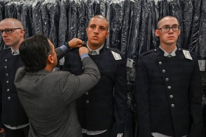 Space Force trainees first to don new dress uniform in graduation