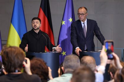 US, Europe vow to secure Ukraine, as Kyiv asks for  billion in 2026