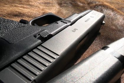 Glock 19 Gen 2  25th Anniversary