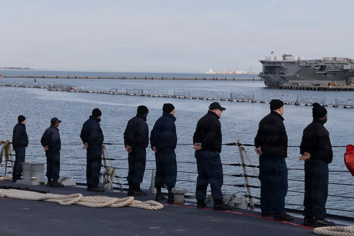 Naval Station Norfolk sailor found dead in building