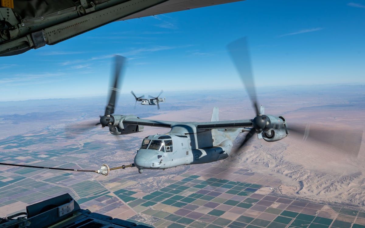101st Airborne soldiers hitch rides aboard Marine Ospreys in exercise