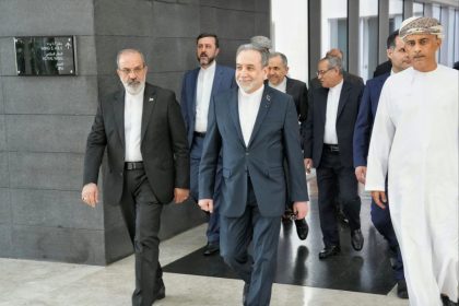 Negotiators push for more talks after US and Iran convene in Oman