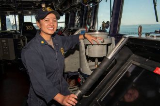 Navy names surface warfare officers of the year