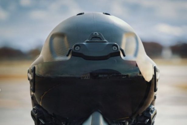 Navy orders new fixed-wing pilot helmets