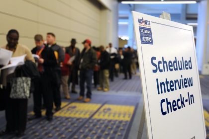 Veterans buck trend as jobless rates dip below national average