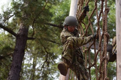 Army raises maximum enlistment age to 42