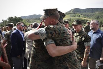 Medal of Honor recipient Dakota Meyer graduates from Marine recon course