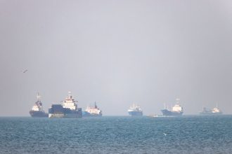US military accompanies commercial carrier through Strait of Hormuz
