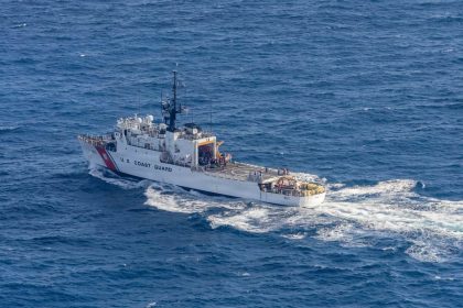 US Coast Guard has seized over 225,000 pounds of cocaine in eastern Pacific