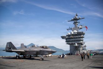USS George Washington arrives in Vietnam amid China-Philippines strain