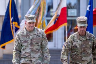 Kyiv military chief salutes outgoing US Army commander as war rages in Ukraine
