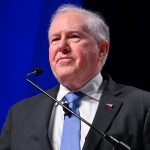‘Let the AI do it’: Former Air Force secretary pits machine against human operators