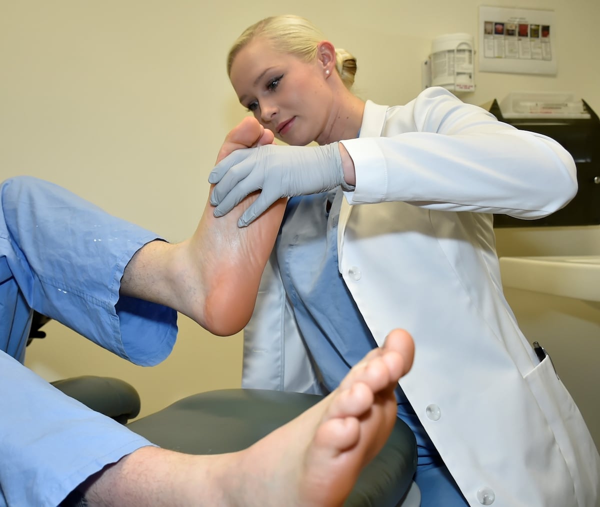 Urine test could predict stress fractures in boot camp