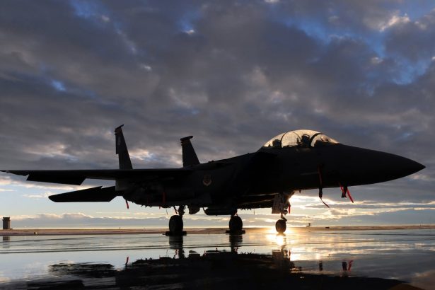 Air Force awards Boeing 1 billion ceiling contract for F-15 production, modernization