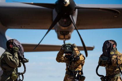 Airmen, guardians must complete gask mask seal tests before end of year