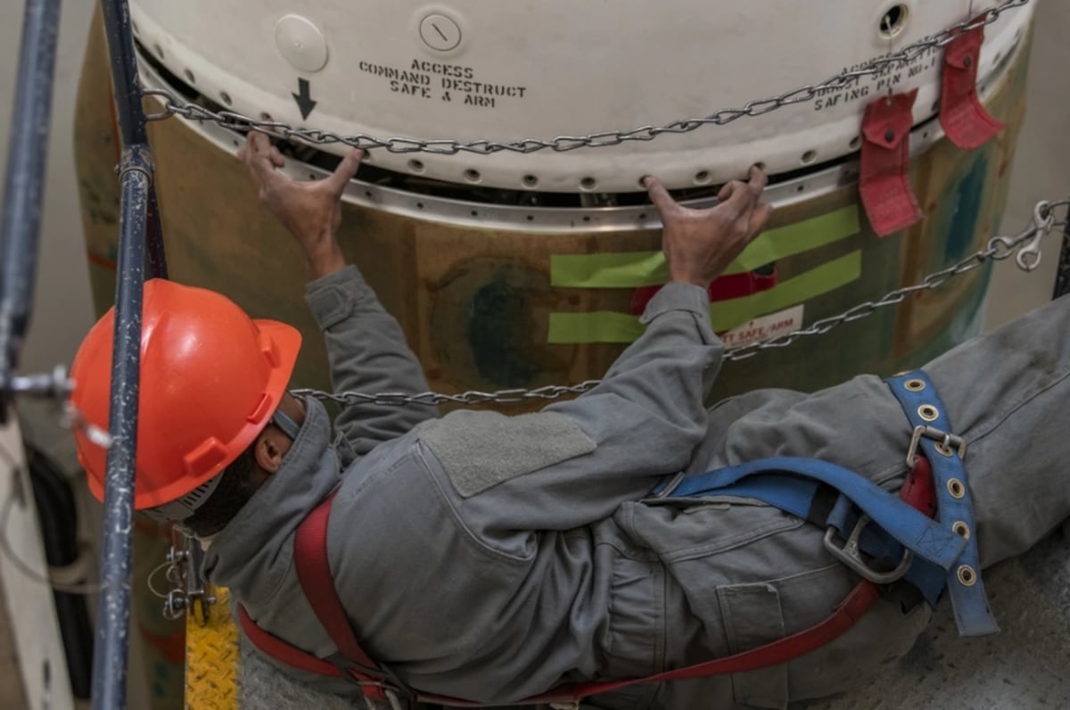 Contamination prompts Wyoming air base to halt Minuteman III communications testers
