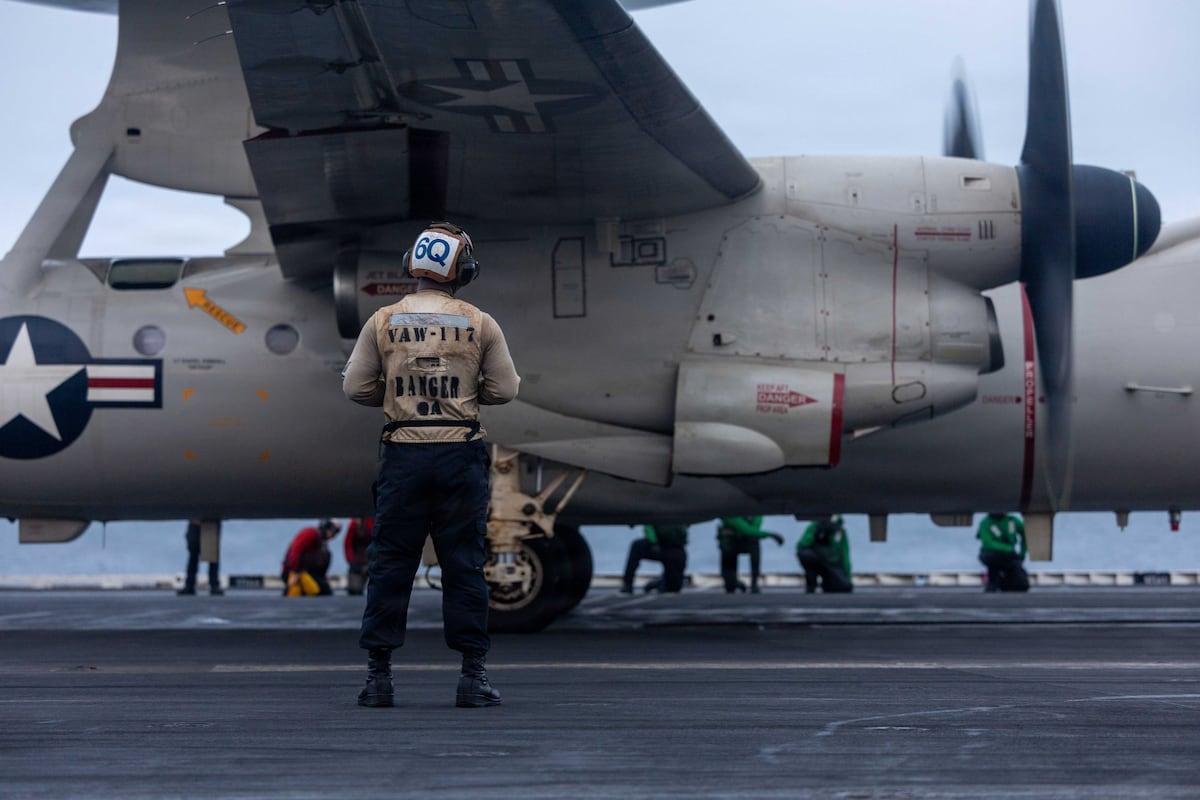 8 sailors attempted suicide aboard ships from Lincoln strike group, Cao says