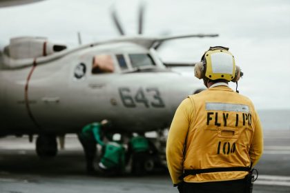 2 aviators eject, 4 injured during landing mishap aboard USS Dwight D. Eisenhower
