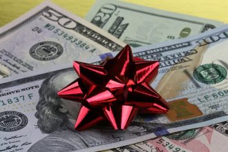 Nearly 500,000 veterans to get 3-month break from paying life insurance premiums