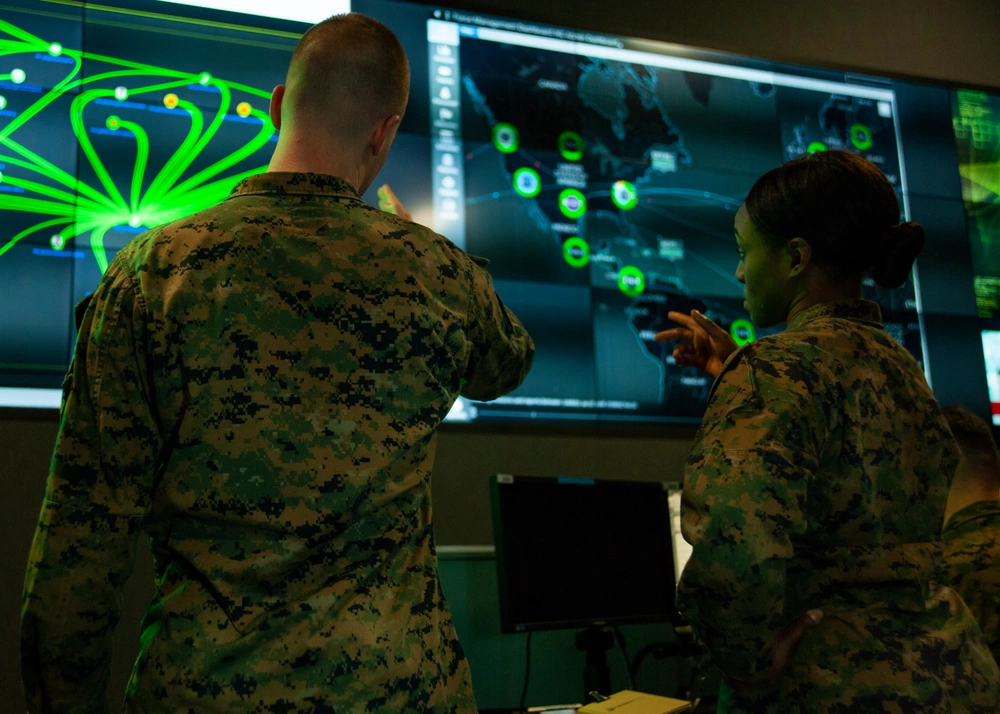 Marines offer up to ,000 enlistment bonuses for cyber, electronics jobs